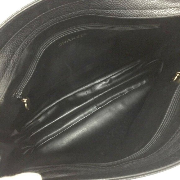 💯 Auth CHANEL Triple Coco Caviar Skin Chain Tote - Picture 8 of 8